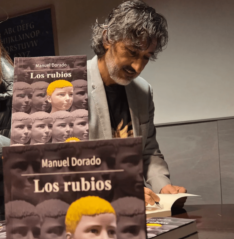 Manuel Dorado - Escritor. Presentación del Libro "Los Rubios"